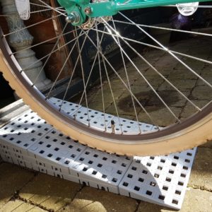 14,6 t/m 16,2 cm hoog - Drempelhulp voor tweewielers